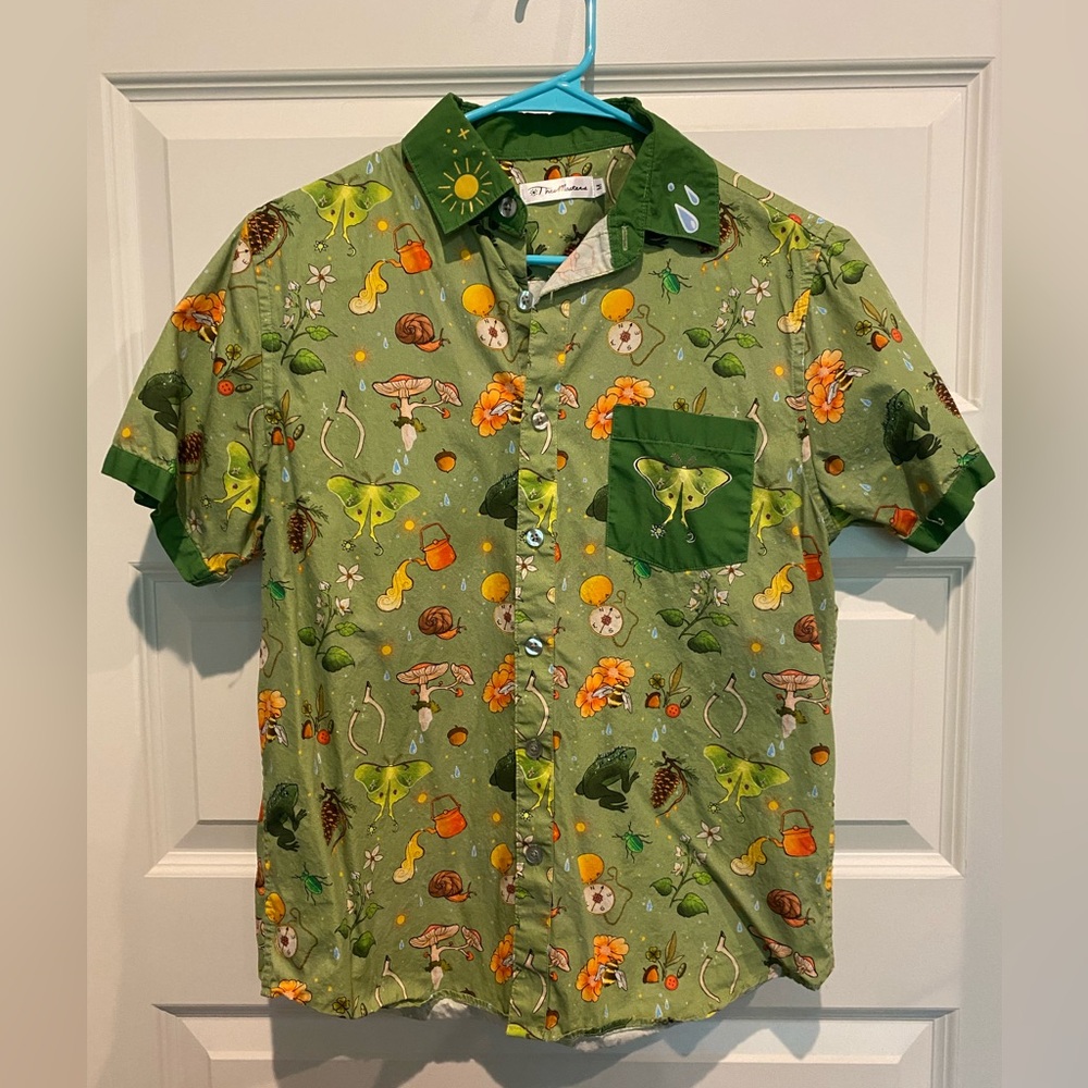 Theo Masters Limited Edition Nature Print Shirt. Unisex, Size: Medium